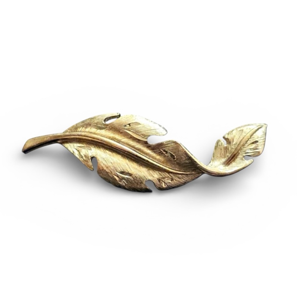JJ JONETTE Vintage Twisted Leaf Brooch